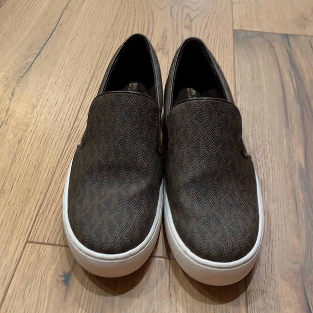Micheal Kors slip ons